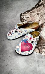 Caleco Love Clogs - Image 2